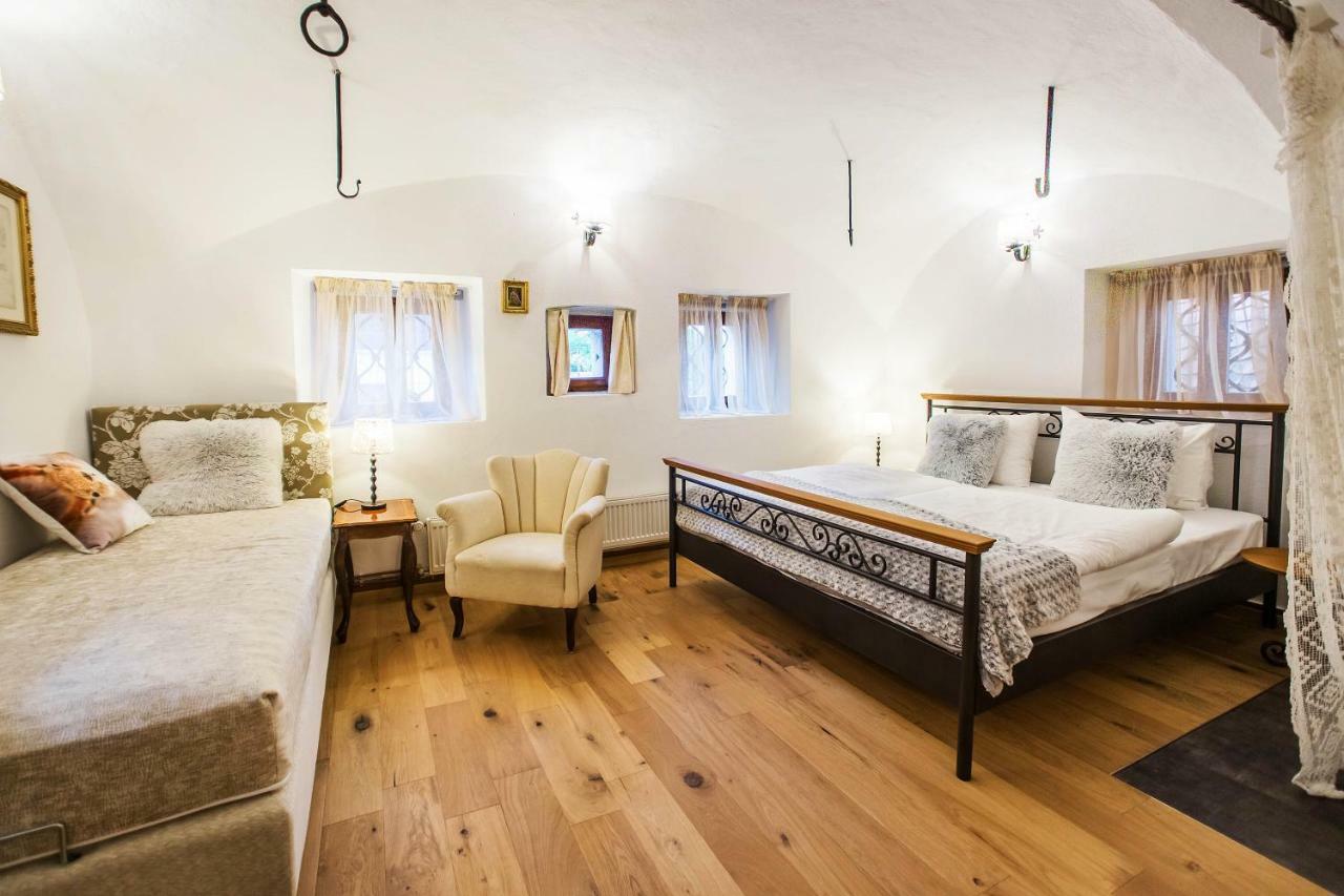 Hotel Pok Garni Brezovica Екстер'єр фото