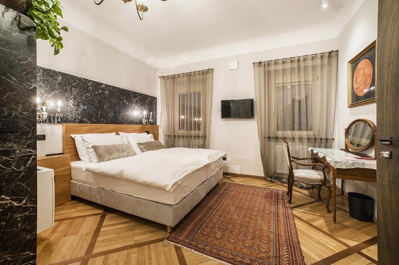 Hotel Pok Garni Brezovica Екстер'єр фото